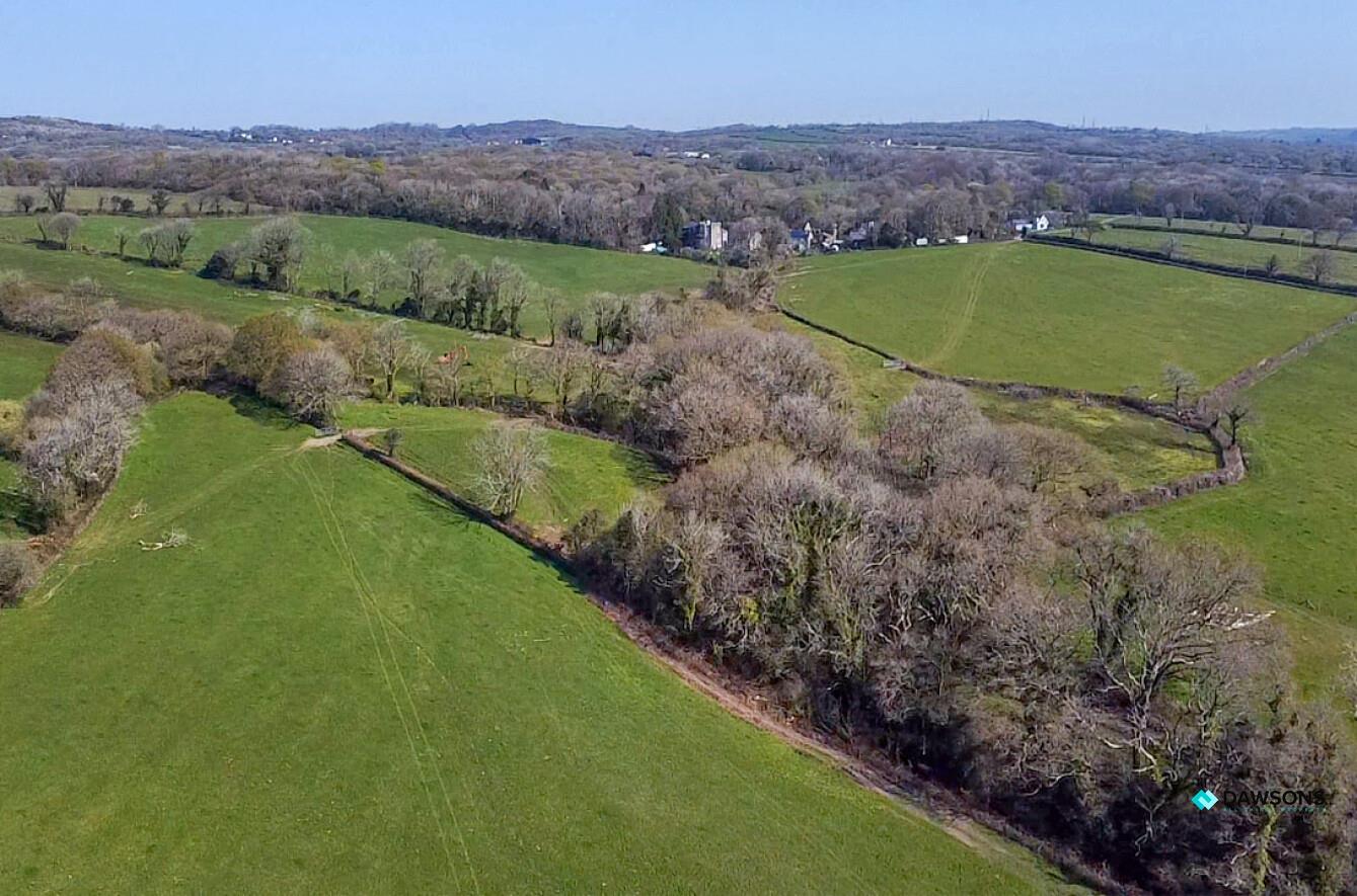 Clydach Cottages, Pontyates, Llanelli, SA15 5TL
